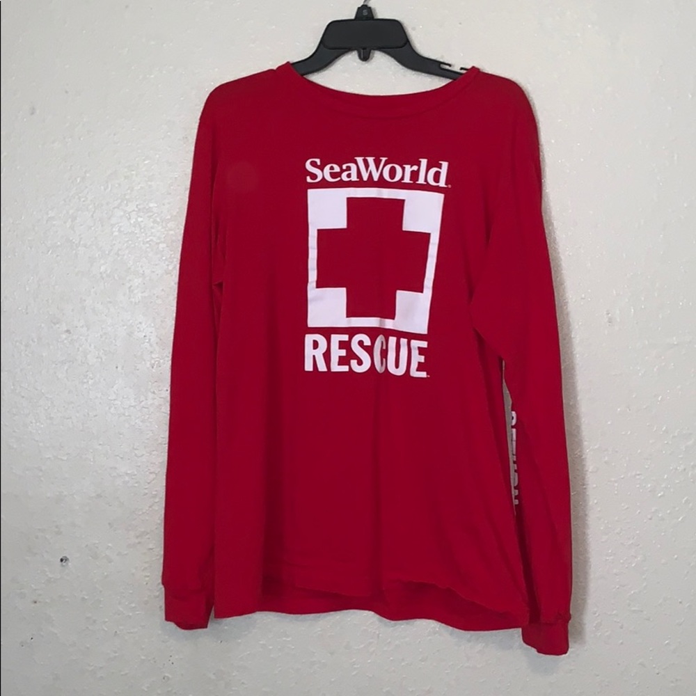 UNISEX Sea World Rescue Red Long Sleeve